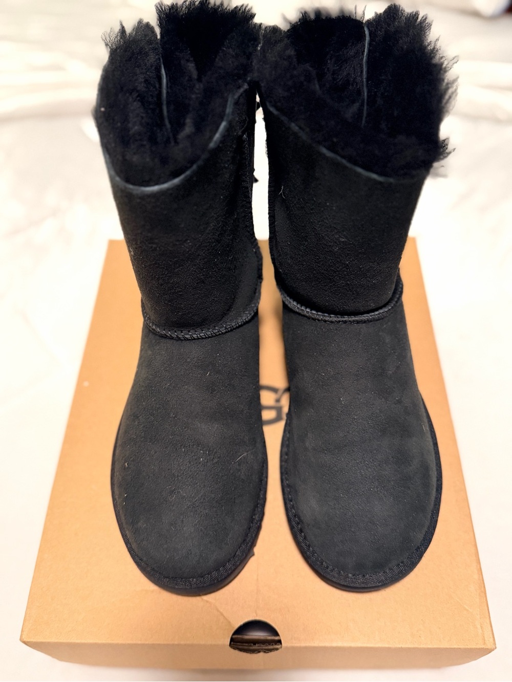 UGG Women’s Bailey Bow II